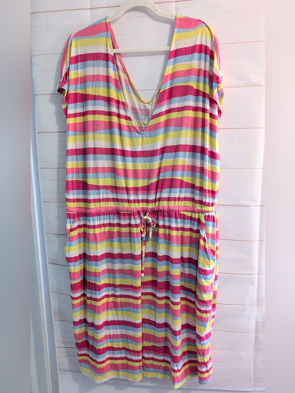 ❤️Torrid Pastel Striped V-Neck Dress - Pink, Yellow, Blue 💙 Plus Size 4X